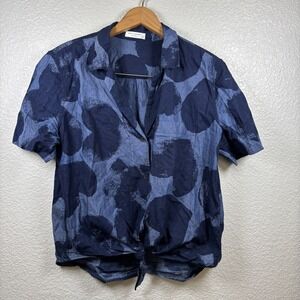 Equipment Femme - Navy blue heart print button & knot front short sleeve shirt L